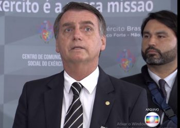 Pesquisa Datafolha aponta que 54% da população reprova atuação de Bolsonaro no combate à pandemia da Covid-19