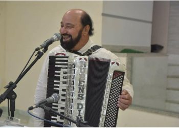 Sanfoneiro Rubens Diniz morre em Governador Valadares vítima da Covid-19