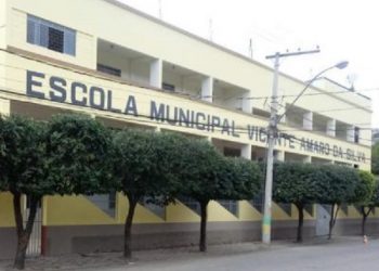 Redes municipais de ensino terão até 1º de março para voltar às aulas no ES