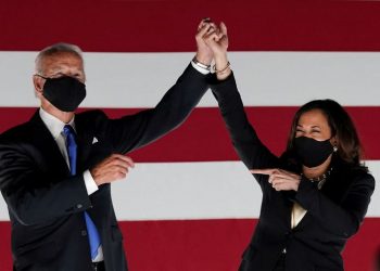 Joe Biden toma posse como presidente dos EUA em evento virtual
