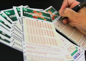 Mega-Sena pode pagar prêmio de R$ 19 milhões neste sábado, 30