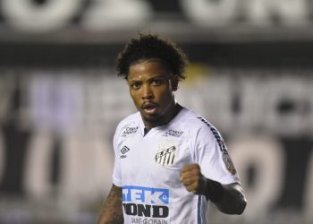 Santos atropela o Boca e fará final da Libertadores contra o Palmeiras
