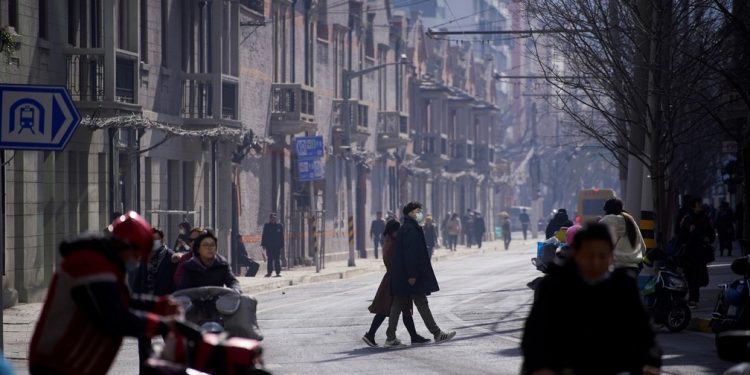 China põe 3 milhões de pessoas em isolamento após surto de coronavírus