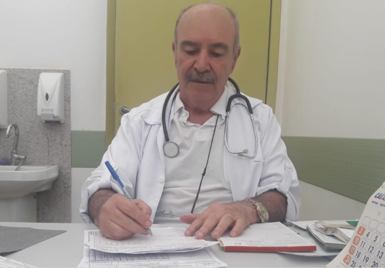 Médico Hélio Emerich Neto realiza no HDAMF a primeira grande
