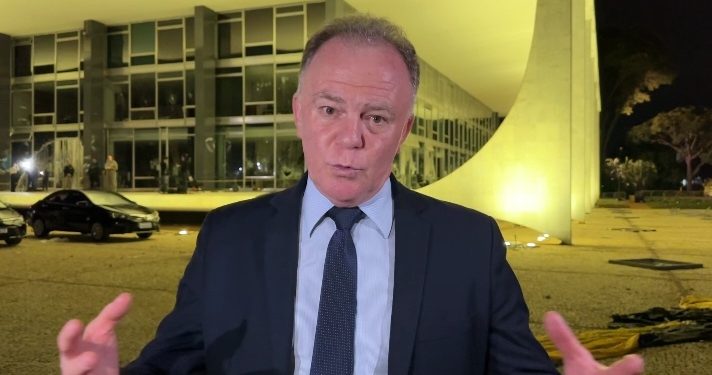 Casagrande participa de reunião em Brasília e vê democracia fortalecida Casagrande participa de reunião em Brasília e vê democracia fortalecida