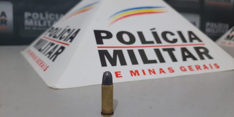Homem mata companheira em Central de Minas e escapa de morrer em linchamento Homem mata companheira em Central de Minas e escapa de morrer em linchamento