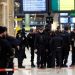 Homem com faca deixa seis pessoas feridas em estação de trem de Paris Homem com faca deixa seis pessoas feridas em estação de trem de Paris