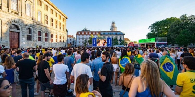 Mais de 28,4 mil brasileiros foram morar em Portugal no ano passado Mais de 28,4 mil brasileiros foram morar em Portugal no ano passado