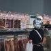 Preço da carne bovina não cai e pecuaristas culpam distribuidores Preço da carne bovina não cai e pecuaristas culpam distribuidores