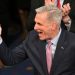 Kevin McCarthy é eleito presidente da Câmara dos EUA na 15ª rodada de votação