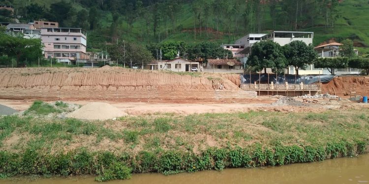 Uso de escória de granito traz economia de milhões nas obras públicas municipais