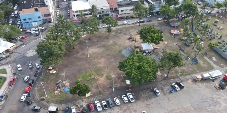 Ao menos 5 capixabas estariam presos em Brasília, diz colunista do site Folha Vitória Ao menos 5 capixabas estariam presos em Brasília, diz colunista do site Folha Vitória