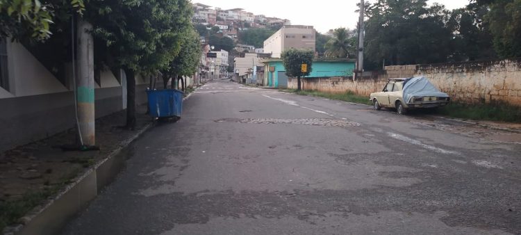 Volume de água no rio São Francisco baixa para 2,35 metros na manhã deste sábado, 28
