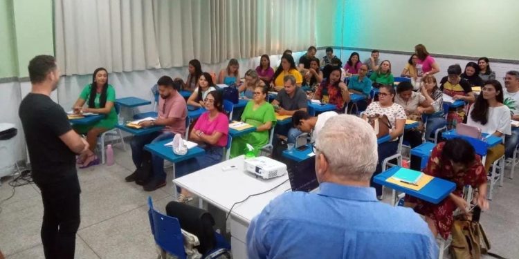 Escolas da SRE/São Mateus recebem mais de R$ 15 milhões para o exercício de 2023 Escolas da SRE/São Mateus recebem mais de R$ 15 milhões para o exercício de 2023