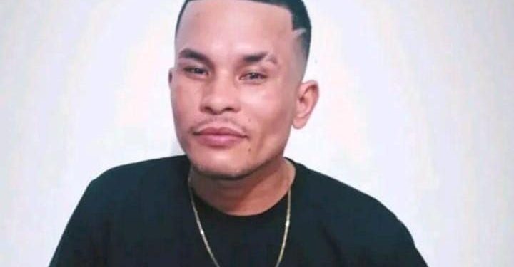 Tião Carroceiro é morto com um tiro na madrugada desta quinta, 12, em Água Doce do Norte Tião Carroceiro é morto com um tiro na madrugada desta quinta, 12, em Água Doce do Norte