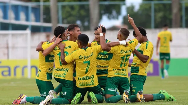 Copinha tem 46 classificados e 14 confrontos definidos na próxima fase Copinha tem 46 classificados e 14 confrontos definidos na próxima fase