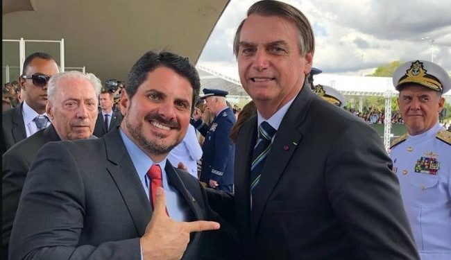 STF dá 48 horas para Meta entregar  vídeo de Bolsonaro após 8/1