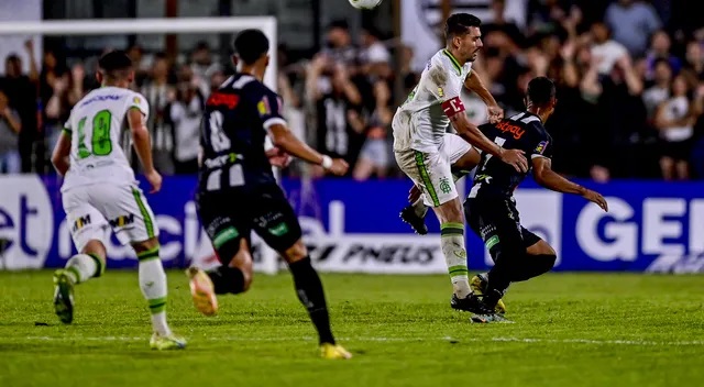 Cruzeiro perde mais uma e América-MG fica no empate pelo Campeonato Mineiro Cruzeiro perde mais uma e América-MG fica no empate pelo Campeonato Mineiro