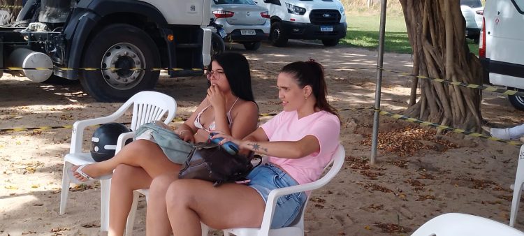 Final do torneio de futebol de areia, shows no Clube Rei Pelé e Forró da Terceira Idade são opções para o domingão
