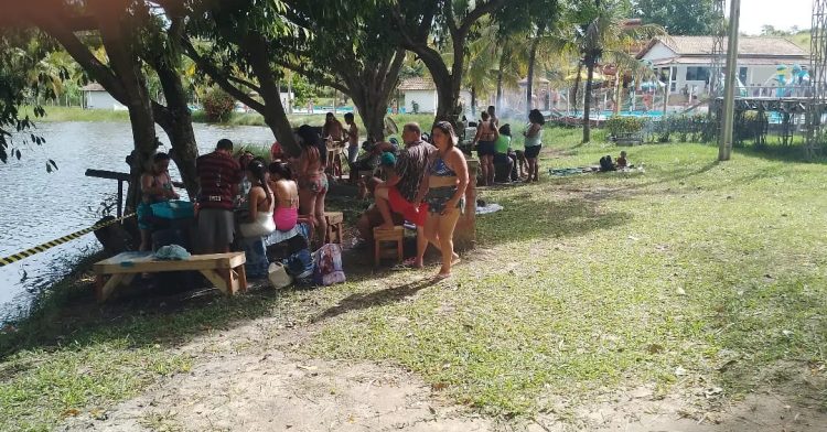 População regional aprova Carnaval do Clube Rei Pelé, que termina nesta terça, 21