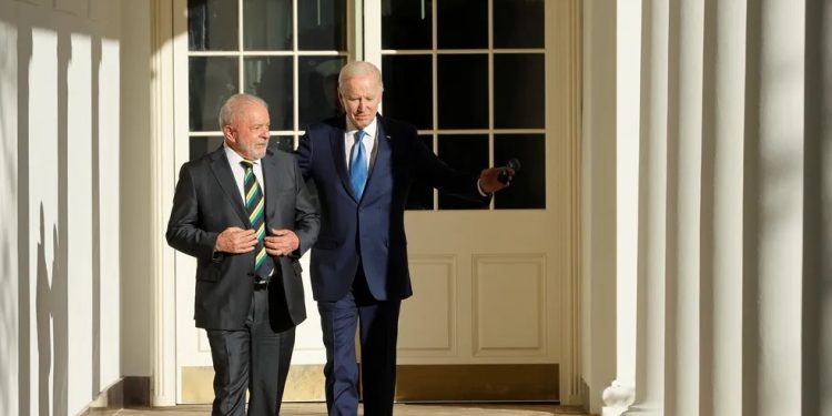 Biden anuncia intenção de colaborar com o Fundo Amazônia com aporte de U$ 50 milhões Biden anuncia intenção de colaborar com o Fundo Amazônia com aporte de U$ 50 milhões