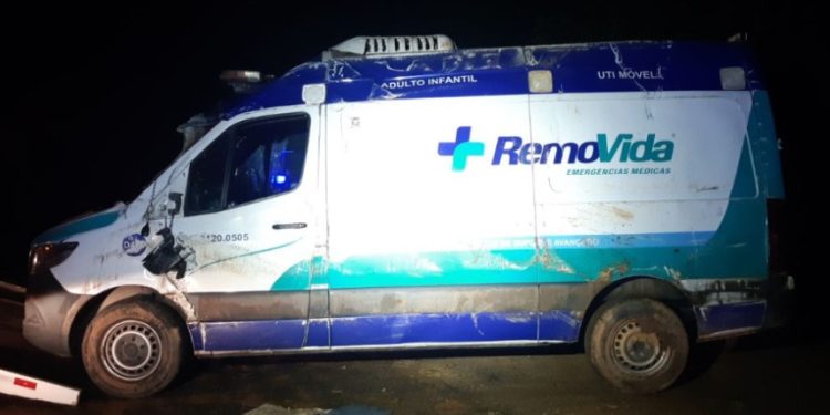 PRF registra acidentes na BR-101, Sul do ES, na noite de ontem e manhã de hoje, 8 PRF registra acidentes na BR-101, Sul do ES, na noite de ontem e manhã de hoje, 8