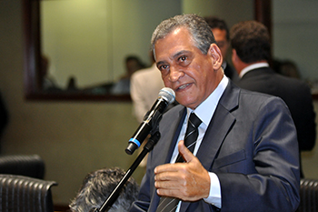 Vale culpa a Covid e anuncia que vai  atrasar obras para reduzir a poluição