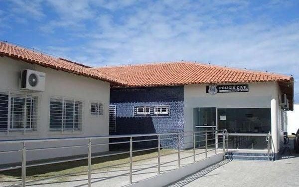 PC prende ex-policial acusado do assassinato do casal Comério em Conceição da Barra PC prende ex-policial acusado do assassinato do casal Comério em Conceição da Barra