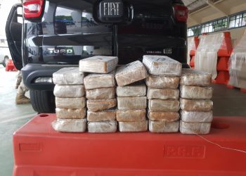 PRF apreende na BR 101 grande quantidade de cocaína chegando de MG para o ES