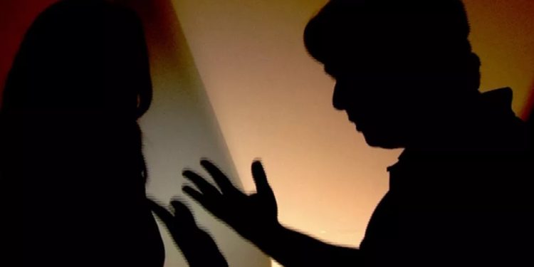 Assédio moral e assédio sexual: entenda como reconhecer agressões no ambiente de trabalho