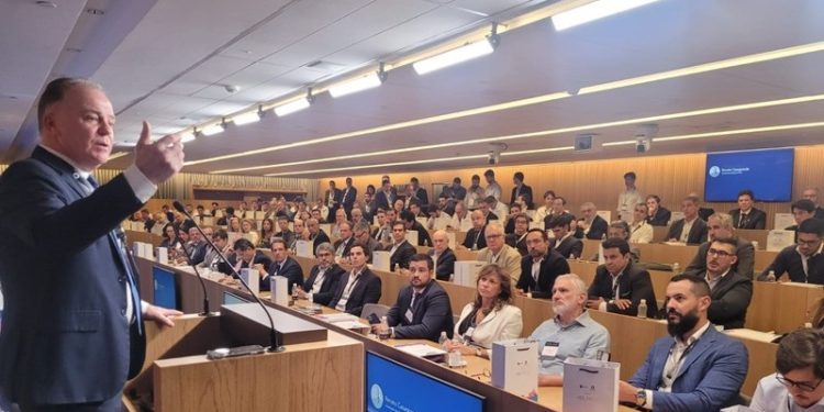 Fórum empresarial aborda potencialidades do Estado para investidores em São Paulo