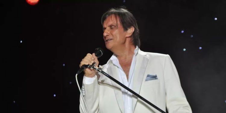 Com preços de R$ 60 a R$ 680,  ingressos para show de Roberto Carlos no ES começam a ser vendidos