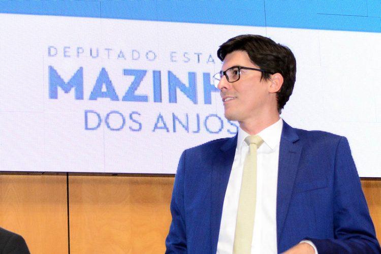 Na homenagem a OAB-ES, deputado  destaca impacto da morte de Alexandre como marco para a cidadania