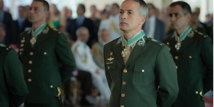 Capixaba Maurício Gama recebe espada de general em solenidade do Exército em Brasília. Veja fotos