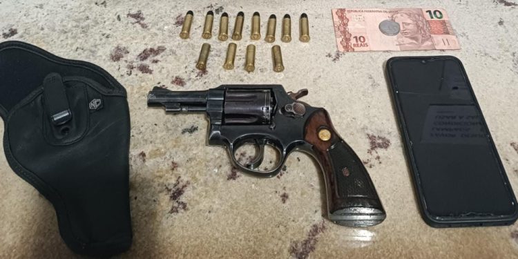 PM apreende armas de fogo em Nova Venécia e São Gabriel da Palha PM apreende armas de fogo em Nova Venécia e São Gabriel da Palha