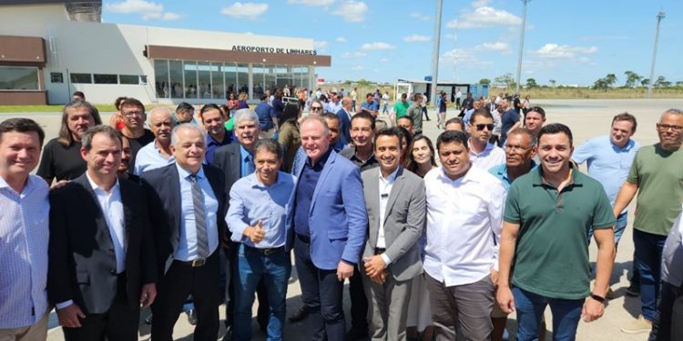 Novo Aeroporto Regional de Linhares  é inaugurado por Renato Casagrande