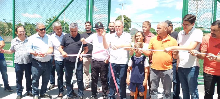 Casagrande promete visitar Barra de São Francisco quando começar obra de pavimentação da ES-320