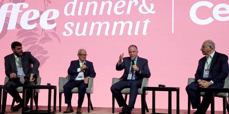 Governador do Espírito Santo participa de evento sobre café em São Paulo
