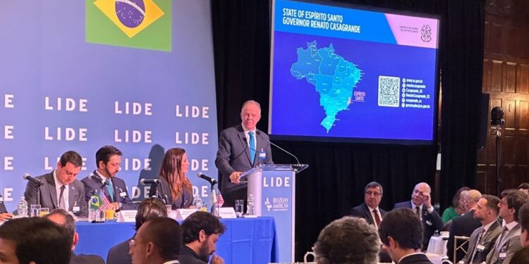 Casagrande fala sobre potencialidades do Espírito Santo em evento nos Estados Unidos