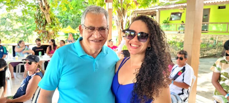 Com a presença do prefeito Enivaldo, feijoada em prol do Espaço Integrar lotou o Clube Rei Pelé