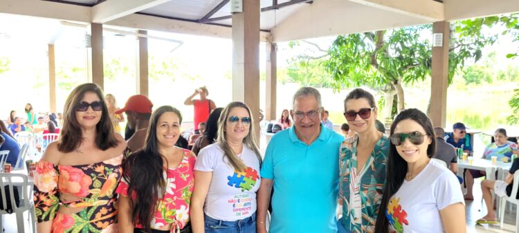 Com a presença do prefeito Enivaldo, feijoada em prol do Espaço Integrar lotou o Clube Rei Pelé