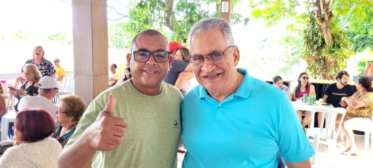 Com a presença do prefeito Enivaldo, feijoada em prol do Espaço Integrar lotou o Clube Rei Pelé