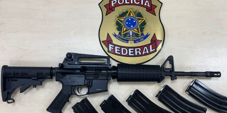 Federal apreende fuzil comprado com falso CAC e enviado a comparsa capixaba por traficante internacional Federal apreende fuzil comprado com falso CAC e enviado a comparsa capixaba por traficante internacional