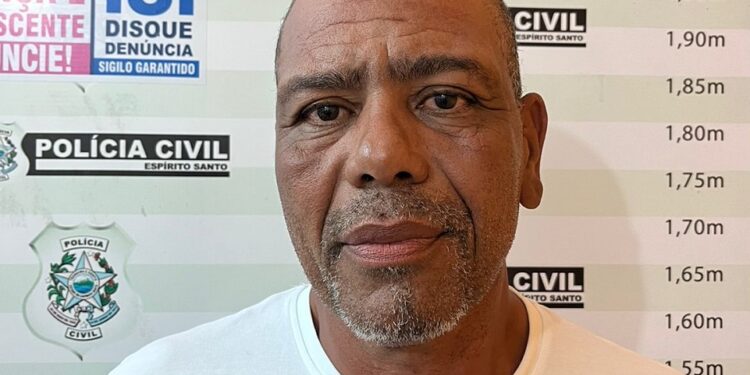 Policiais civis e penais prendem em São Mateus  suspeito de matar adolescente na Bahia por causa da ex-namorada