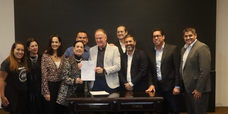 Setembrino Pelissari, Aloizio Santos e Albuíno Azeredo dão nome a estações do novo aquaviário