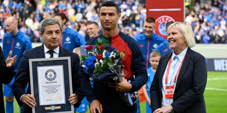 CR7 se torna primeiro jogador a atingir 200 jogos por uma seleção