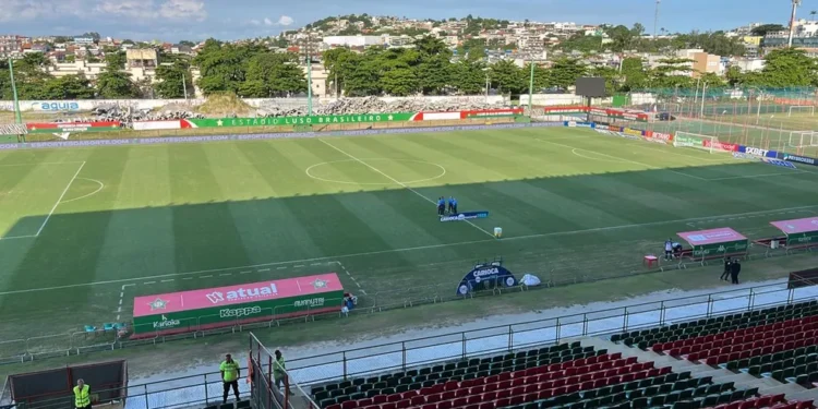No desespero, Vasco pega o Cuiabá na noite desta segunda, em busca de reação na Série A No desespero, Vasco pega o Cuiabá na noite desta segunda, em busca de reação na Série A