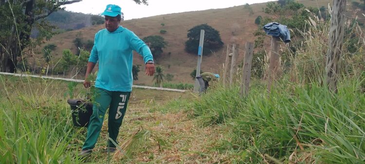 Contek e Semas plantam 535 mudas de  essências nativas na Barragem Everaldo Bianquini