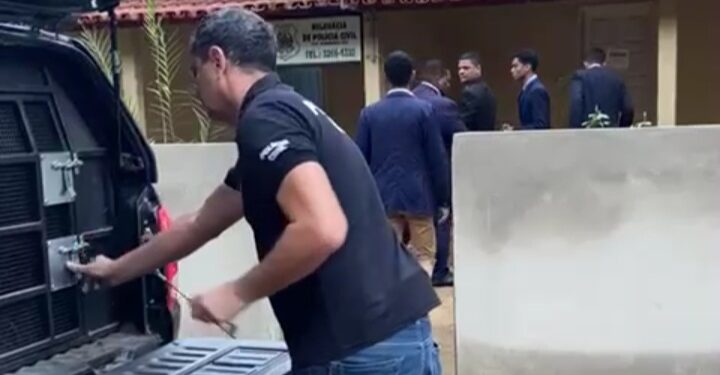 Operação policial prende 5 por fraude em consórcios em Rio Bananal