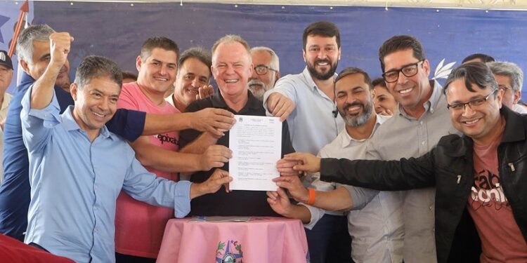 Governo do Estado anuncia quase R$ 100 milhões novos investimentos  em Nova Venécia